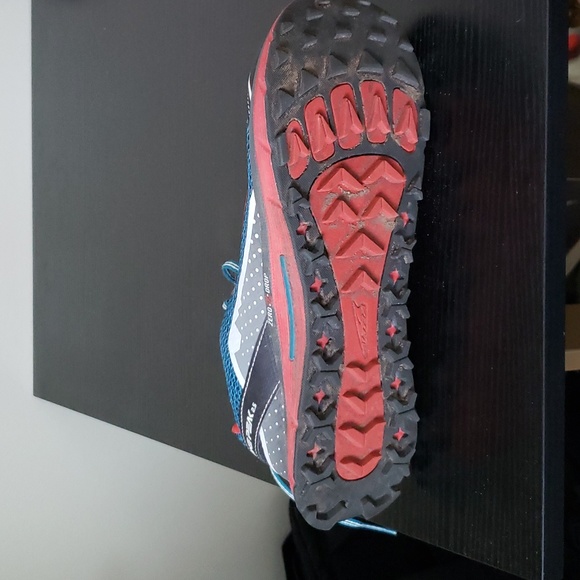 Altra Gaiter Trap Lone Peak 2.5 sz.8.5. Pre-owned Blue & Red. Zero drop - Picture 10 of 12